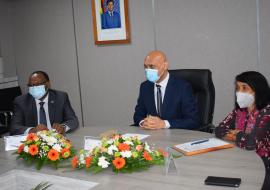 Signing of the Programme Budget 2022-2023 by Dr K. K. Jagutpal,  Health of Minister and Wellness and Dr. L. Musango, WHO Representative in Mauritius