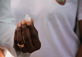 Une campagne de vaccination accélérée permet de mettre fin à l'épidémie de choléra au Niger