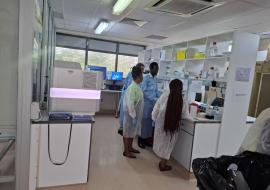HIV testing lab HIV testing lab