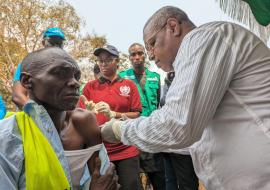 Lancement de la vaccination par le Ministre de la Santé