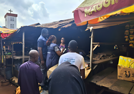 State Team members (State Ministry of Health, NCDC, IHVN and WHO) in Uselu market interviewing traders at Uselu market, Uselu community during the field investigation of the rumors.
