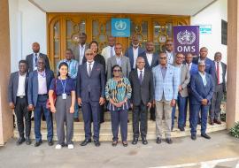 Photo de famille avec les PTFs du 4ᵉ GSS 2025