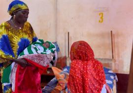 Community midwives helping to lower maternal deaths in Central African Republic