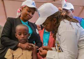 Le Gouvernement du Burundi introduit le vaccin contre le virus du papillome humain (VPH) pour protéger les filles et prévenir le cancer du col de l’utérus