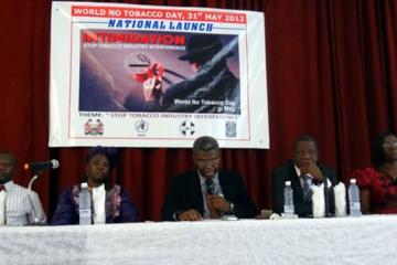 01 The Deputy Minister launching WNTD 2012