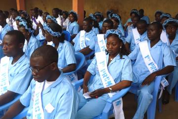 01 Une vue partielle des stagiaires de la 1ère promotion de l EFMS de Parakou