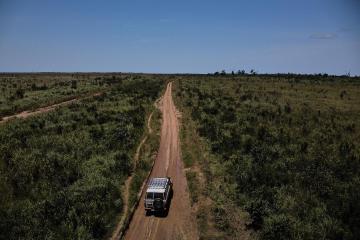 By foot, boat and bicycle, thousands of volunteer vaccinators in the Democratic Republic of Congo (DRC) go to extraordinary efforts, sometimes at personal risk, to help eradicate polio.