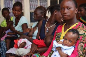 Parents bring their children to get the polio vaccine