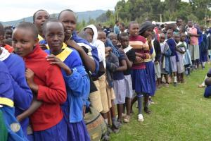 Students line up for MR vaccination at the launch