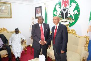 Plateau Deputy Governor welcoming WR to the Government House