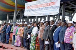 La Première Dame de la RDC, Mme Olive Lembe Kabila, à la tribune de la Place du Cinquantenaire de l'Indépendance avec les officiels lors de la  JMT 2018 en présence du Représentant de l'OMS en RDC - OMS Eugene Kabambi - .jpg