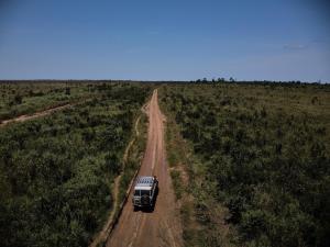 By foot, boat and bicycle, thousands of volunteer vaccinators in the Democratic Republic of Congo (DRC) go to extraordinary efforts, sometimes at personal risk, to help eradicate polio.