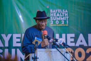 Dr Goodluck Jonathan presenting his speech as Guest of Honour at the Bayelsa Health Summit.Photo credit-WHO_Eromosele Ogbede i_0.jpg