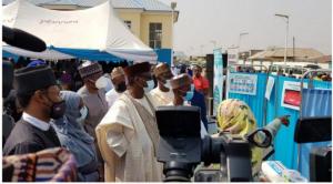 Niger State Governor inspecting some for the screening and testing equipment 2