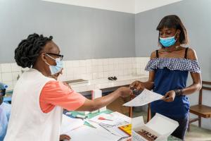 Low funding, COVID-19 curtail tuberculosis fight in Africa