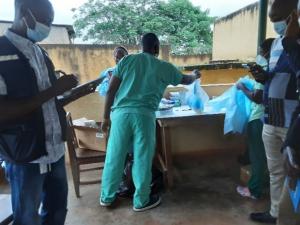 Installation des équipe vaccination à la maison centrale de Nzérékoré