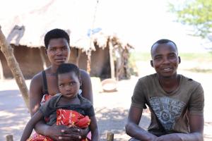 Aubrey Timoti and his family 