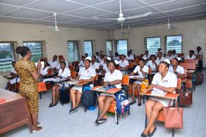 Nursing students in classroom.