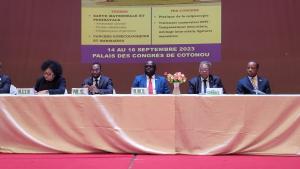 4èmes journées scientifiques du Collège National des Gynécologues Obstétriciens du Bénin :  Les experts font le point des solutions innovantes et avancées médicales pour faire reculer la mortalité maternelle.