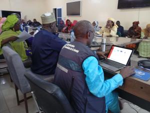 Une vue des participants à la session de formation sur la surveillance à Niamey
