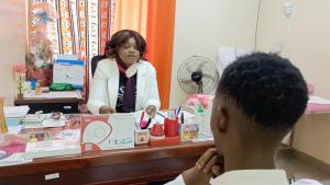 Cameroun : un espoir pour la santé des adolescents et jeunes séropositifs