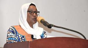 Dr Hissani Abdou Bacar parlant au nom de la Représentante de l'OMS