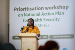 Dr Fiona Braka