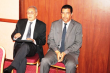 Le Dr Cheikh Baye Ould MKaittrat a cote du representant de l OMS
