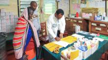 A health worker with a patient.  Kenya has embarked on a extensive evidence-based approach to root out TB 