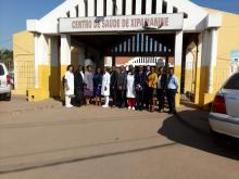 Visita à uma unidade sanitária, localizada num bairro densamente povoado, nos arredores da cidade de Maputo