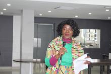 Dr Cornelia Atsyor encouraging UN staff to donate blood