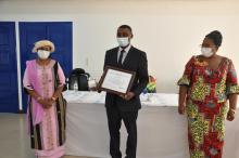 Pr Kumako Avec la Représentante de l'OMS et la Directrice d eCabinet du MSHP