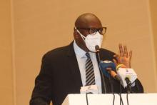 Le Dr Jean Bosco Ndihokubwayo, Représentant de l’OMS au Tchad et par ailleurs chef de file des partenaires techniques et financiers du secteur de la santé prononçant son discours