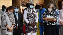 De gauche à droite, Le Représentant de l’Unicef au Burkina Faso, le Représentant par intérim du Représentant Résident de l’OMS au Burkina Faso, le Ministre de la Santé et l’Ambassadeur des Etats Unis