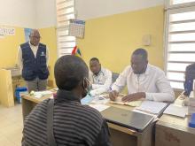 Consultation avec un patient VIH  à l'hôptal Universitaire Bon Samaritain de N'djaména