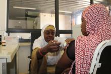 L’OMS appuie la vaccination des pèlerins contre la COVID-19 au Niger