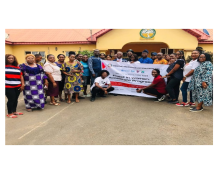 Figure 3cross section of participants  commemorating IWD in Ondo.jpg