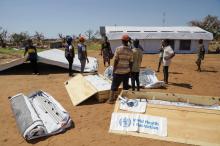 A OMS disponibilizou tendas para que as operações essenciais dos centros de saúde possam continuar em funcionamento após o Ciclone Chido. Foto: Tiago Zenero/WHO Mozambique.
