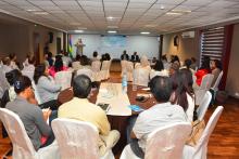 WHO and NGO VISA sensitizing responsible officers from the Mauritius Institute of Training and Development (MITD) who will guide vocational students in small-scale anti-tobacco projects.