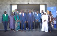 Photo de groupe avec les experts venus du Bureau régional AFRO