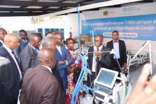 L'OMS fait don de fournitures et d'équipements médicaux pour soutenir les services de santé au Congo