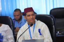 Un membre du personnel intervient lors de la session de questions-réponses