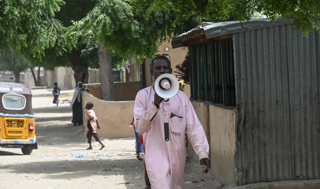 Au Niger, les leaders communautaires luttent contre les rumeurs sur les vaccins contre la COVID-19