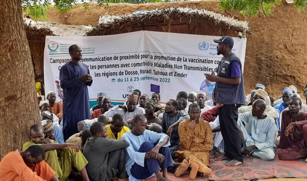 Au Niger, les leaders communautaires luttent contre la désinformation sur les vaccins contre la COVID-19 