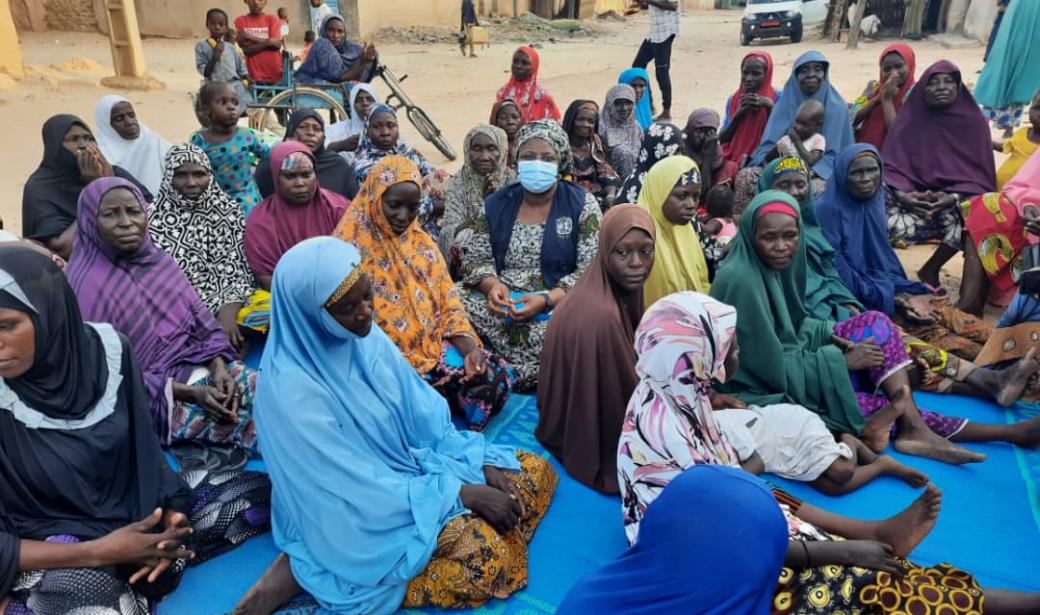Au Niger, les leaders communautaires luttent contre la désinformation sur les vaccins contre la COVID-19 