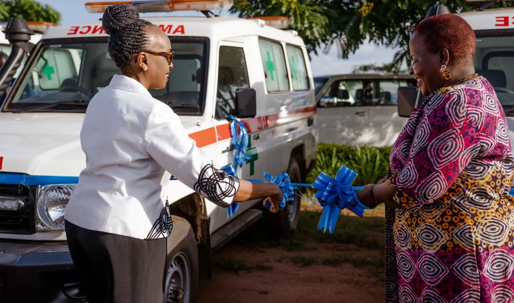 Dr Moeti officially handing over 5 vehicles to the Minister of Hear Hon. Khumbize Kandodo Chiponda