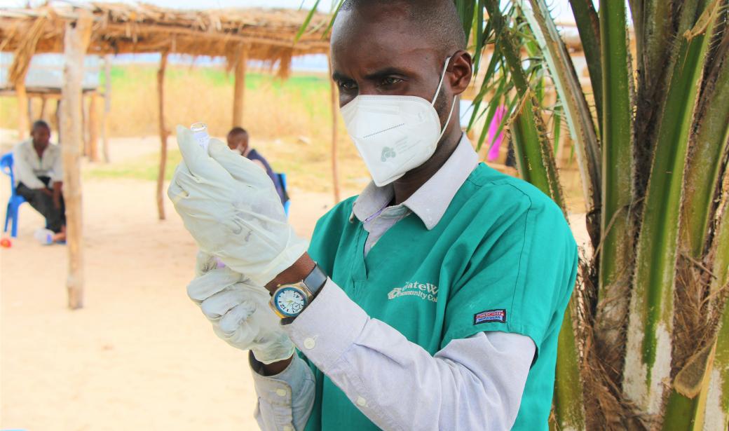 Au plus près des communautés vulnérables des îlots du fleuve Congo, la RDC lance le deuxième passage de la campagne de vaccination contre la COVID-19     