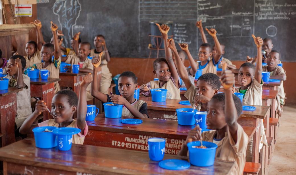 Bénin :  le suivi nutritionnel et sanitaire pour maintenir les écoliers en bonne santé