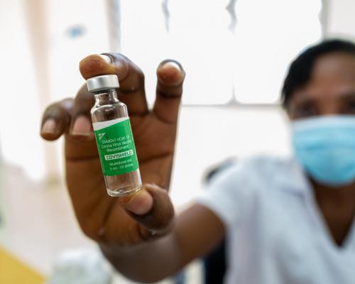 Covid Vaccine India Administers More Than One Billion Covid Jabs Bbc News