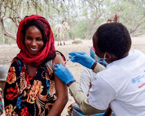 In Chad, mobile clinics bring COVID-19 vaccination to vulnerable groups